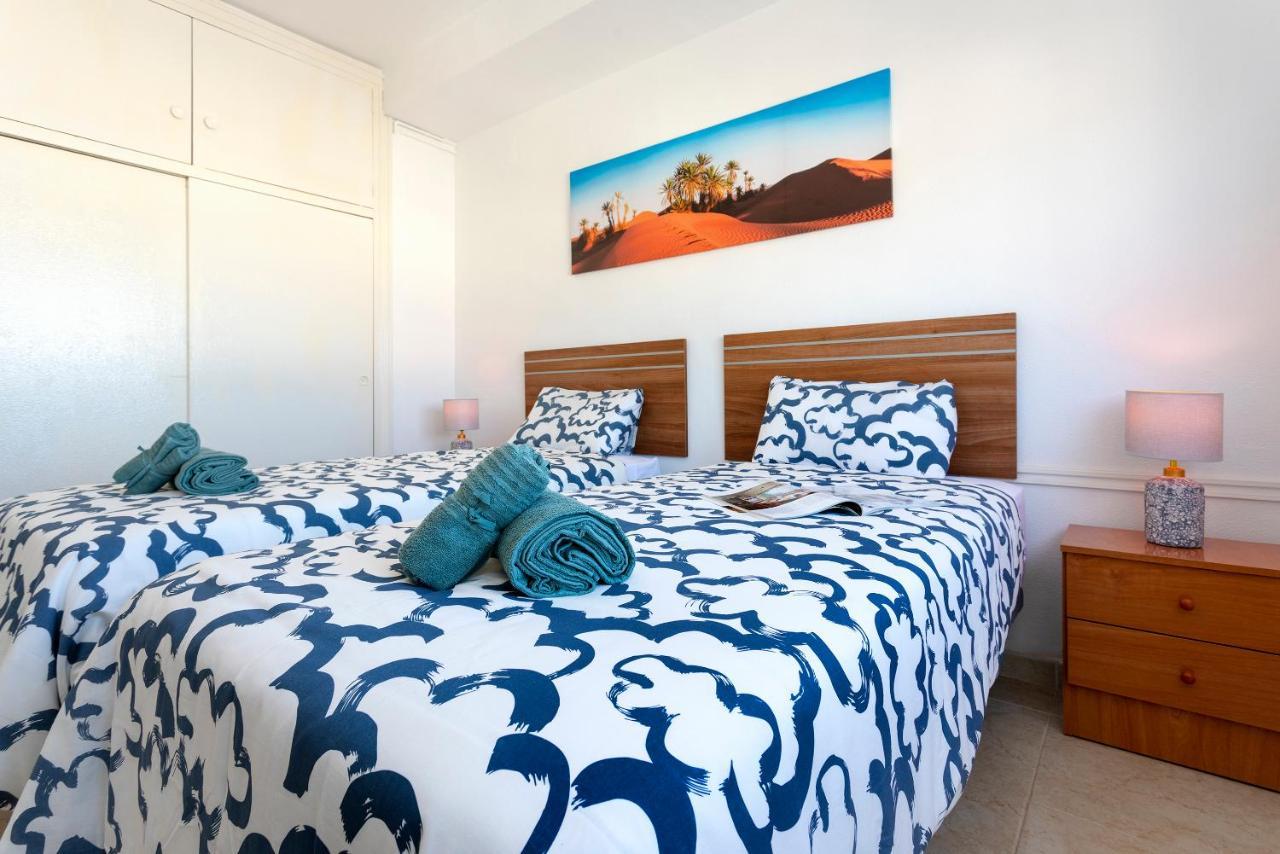 Ferienwohnung Fantastico Apartamento A Pie De Playa By Renthas Fuengirola Exterior foto